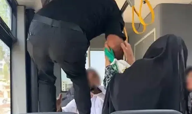Otobüste tekmeli, yumruklu kavga
