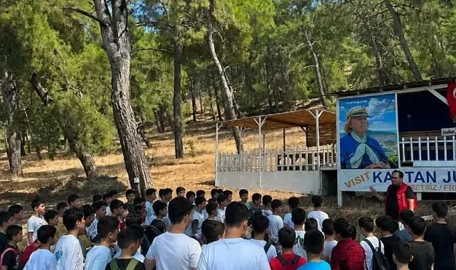Doğayı koruyor, geleceğe umut oluyorlar gençler Dalyan'ı atıklardan temizledi