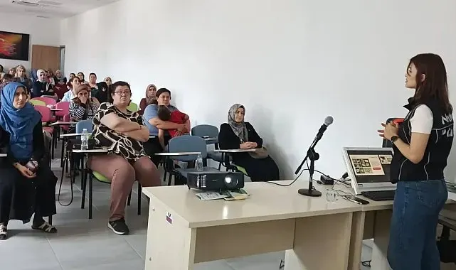 Nazilli'de kadın sağlığı, narkotik ve mahremiyet konularında eğitim verildi