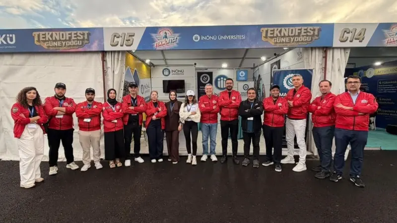 İnönü Üniversitesi standı TEKNOFEST Güneydoğu'da yoğun ilgi görüyor