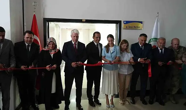 Doğu Anadolu Bölgesi'nin ilk "Sivil Havacılık e-Sınav Merkezi" Iğdır'da açıldı