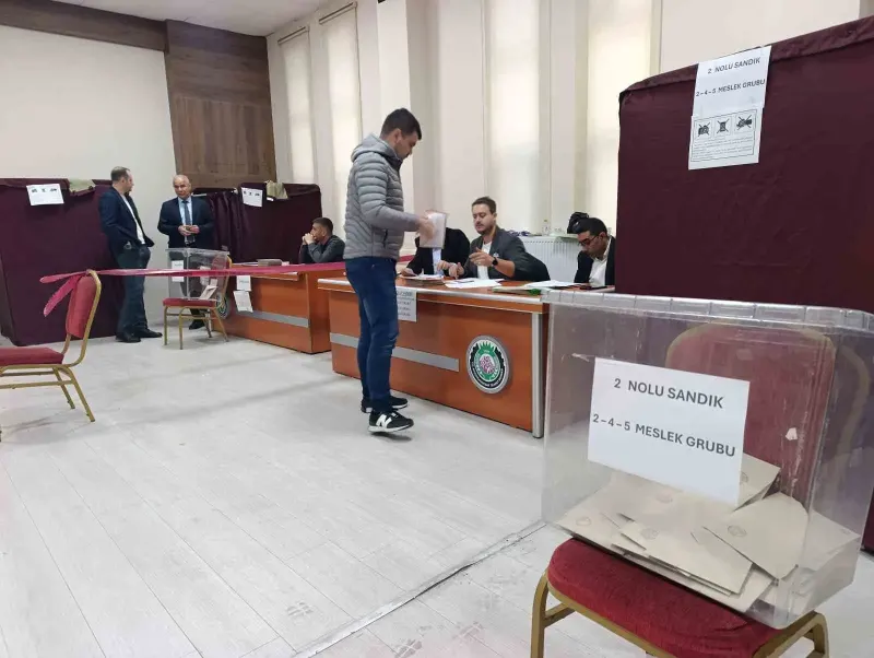 Afyonkarahisar Ticaret Borsası seçimlerinde iki aday yarışıyor