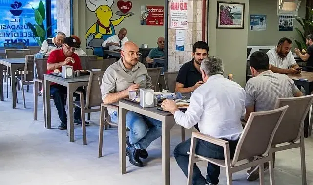Kuşadası Kent Lokantası'nda 2 ayda 8 bin 852 kişiye yemek hizmeti