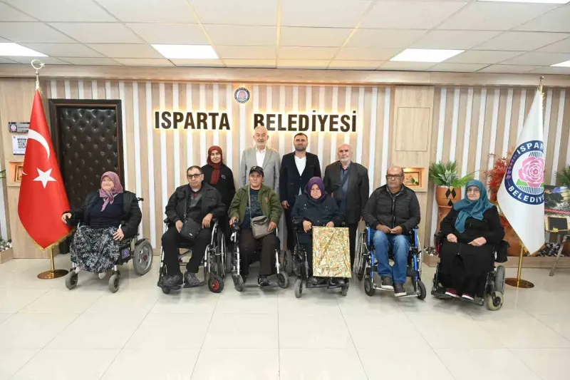 Isparta Yürüme Engelliler Yaşam Derneği'nden Başkan Başdeğirmen'e ziyaret