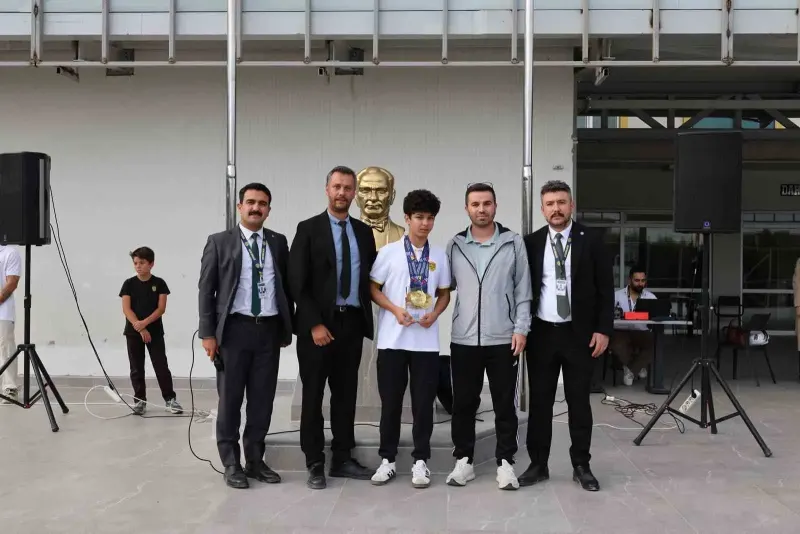 Milli sporcu Rüzgar Alp Yalçınkaya Avrupa'da dört altın madalya kazandı