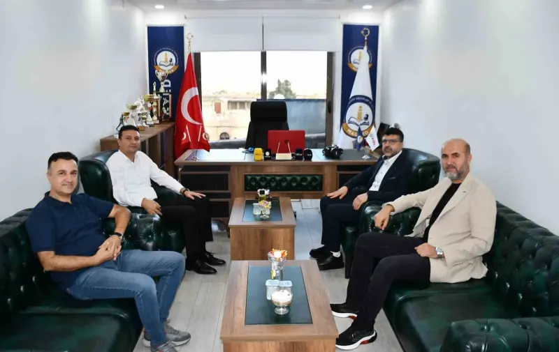 Nusaybin Kaymakamı Gürsel Temurci Mardin Gazeteciler Derneğini ziyaret etti