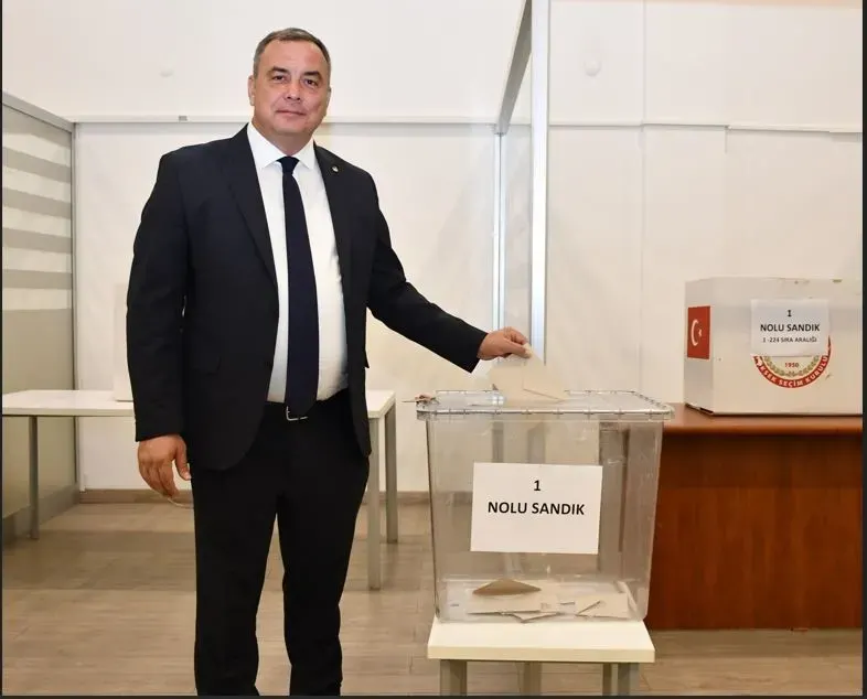 Aydın Ticaret Borsası seçimlerinde Fevzi Çondur oyunu kullandı