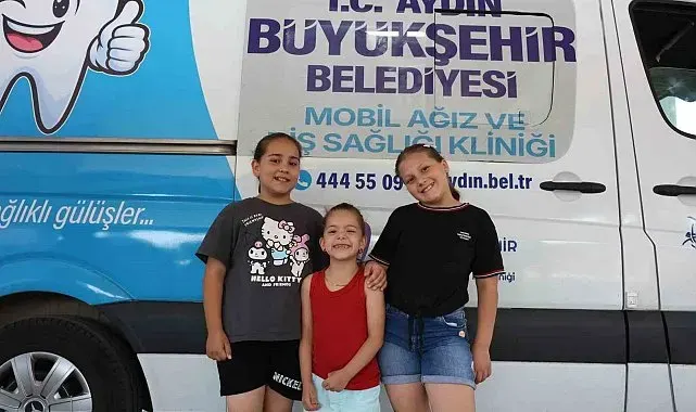 Mobil ağız ve diş sağlığı klinikleri 5 ilçede vatandaşlarla buluştu