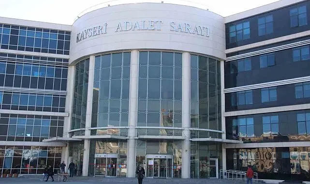 İş arkadaşlarını bıçaklayan sanığa 18 yıl 4 ay hapis