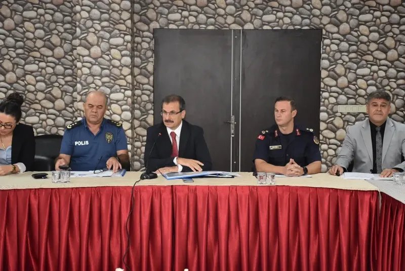 Salihli’de Okullarda Güvenli Eğitim Ve Risk Analizi Masaya Yatırıldı