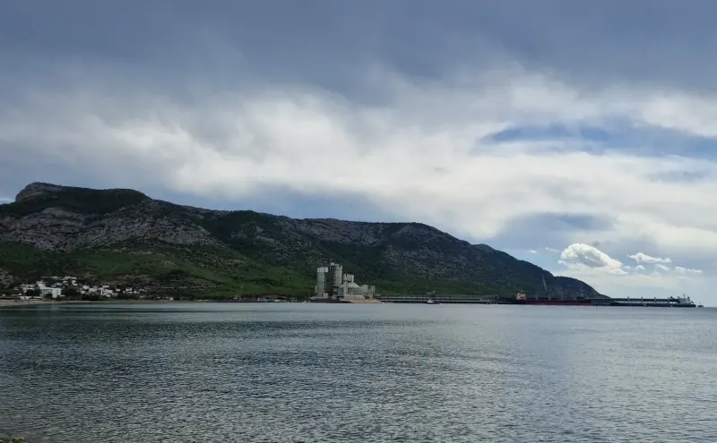 Mersin Kıyılarında Görülen Akdeniz'deki Hortum Kıyıya Ulaşmadan Kayboldu