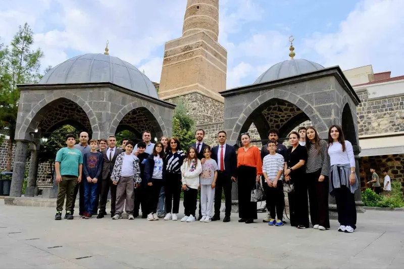 İstanbullu Öğrenciler Cizre’nin Tarihi Ve Kültürel Mirasını Yerinde İnceledi