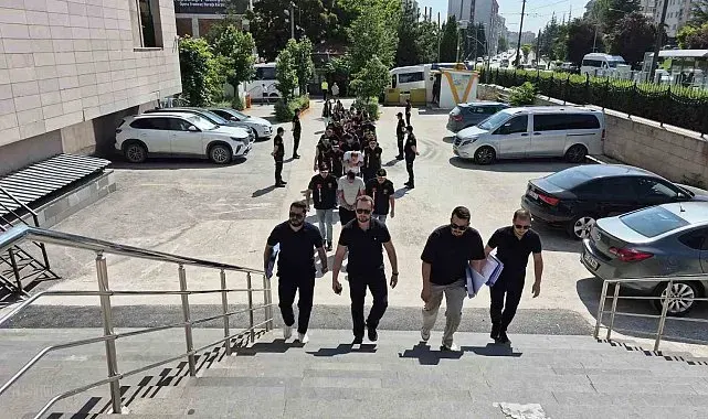 Eskişehir merkezli 4 ilde dolandırıcılık operasyonu: 12 gözaltı