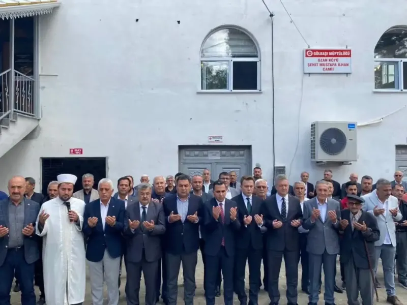 Adıyaman Ozan Köyü’nde Deprem Şehidi Polis Mustafa İlhan’ın Adını Taşıyan Cami İbadete Açıldı