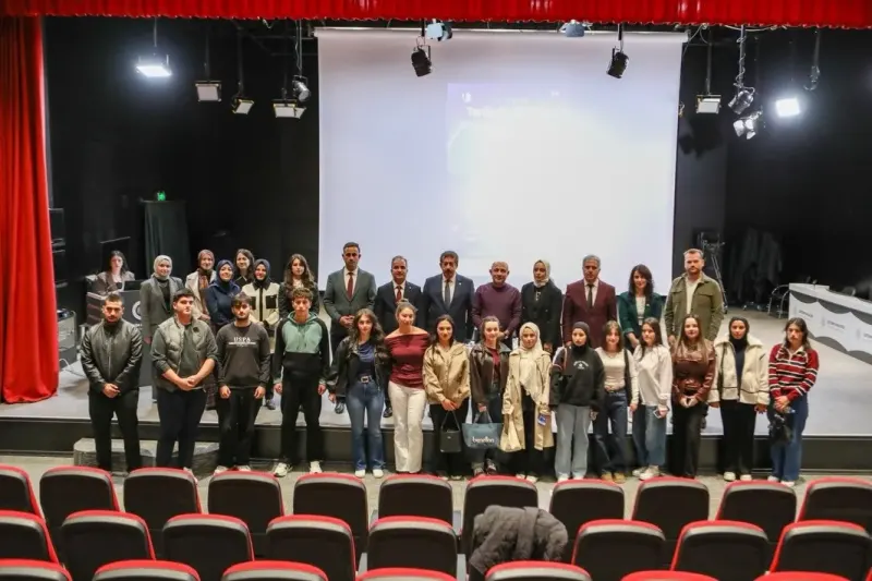 Atatürk Üniversitesinde Yeni Öğrenciler İçin Oryantasyon Programı Gerçekleştirildi