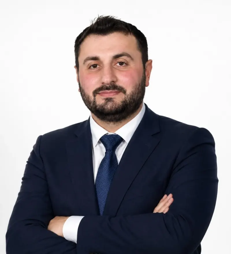 Aile Şirketlerinde Kuşaklar Arası Geçişin Önemi ve Stratejik Rolü