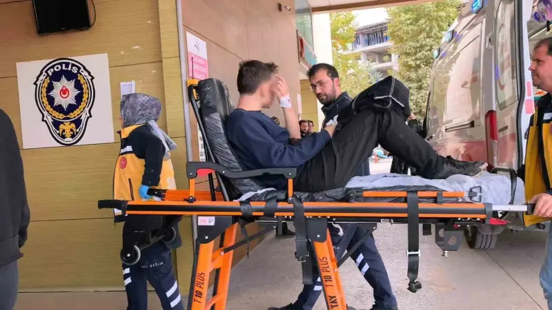 Bursa'da Motosiklet Tamiri Sırasında Talihsiz Kaza: Baş Parmağı Koptu