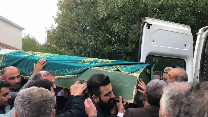 Bingöl'de Asansör Kazasında Can Veren Lise Öğrencisi Son Yolculuğuna Uğurlandı