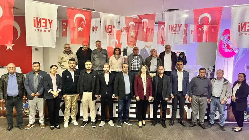 YENİ Parti Kula İlçe Kongresinde Esen Çınar Güven Tazeledi