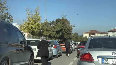 Eskişehir'de KPSS Heyecanında Trafik Çilesi Yaşandı