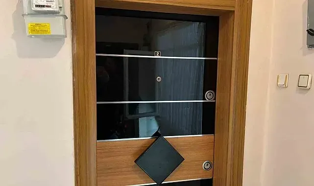 Emekli polis, kendisini yaralayan oğlunu silahıyla öldürdü