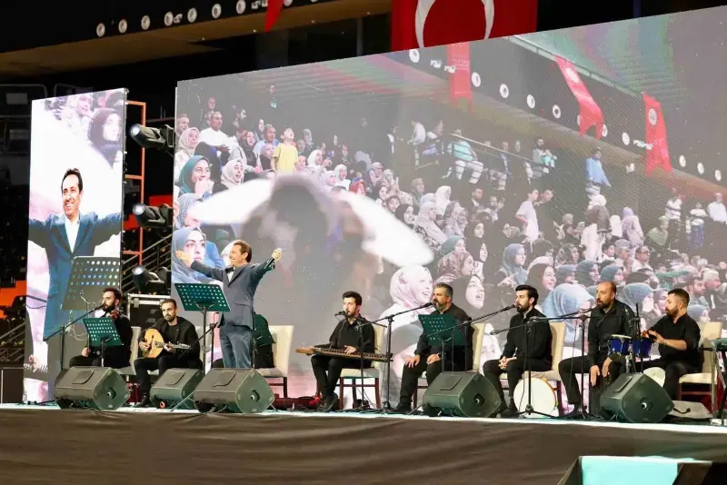 Mersin'de Düzenlenen Naat Güldestesi Programında Hz. Muhammed Anıldı