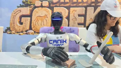 Türkiye’nin Nüfusa Kayıtlı İlk İnsansı Robotu CANİKMAN Yoğun İlgi Görüyor