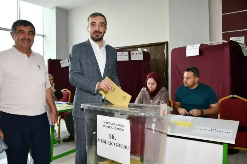 Adıyaman Ticaret ve Sanayi Odası Seçimlerinde Sarı Liste Tüm Grupları Aldı