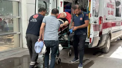 Adıyaman’da Talihsiz Kaza: Elinden Düşen Bıçak Ayağına Saplanan Kadın Yaralandı
