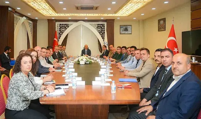 Hakkâri'de "Bağımlılıkla Mücadele İl Koordinasyon Kurulu Toplantısı" düzenlendi