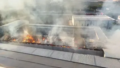 Bursa'da Mobilya Fabrikasında Çıkan Yangın Ekiplerin Müdahalesiyle Kontrol Altına Alındı