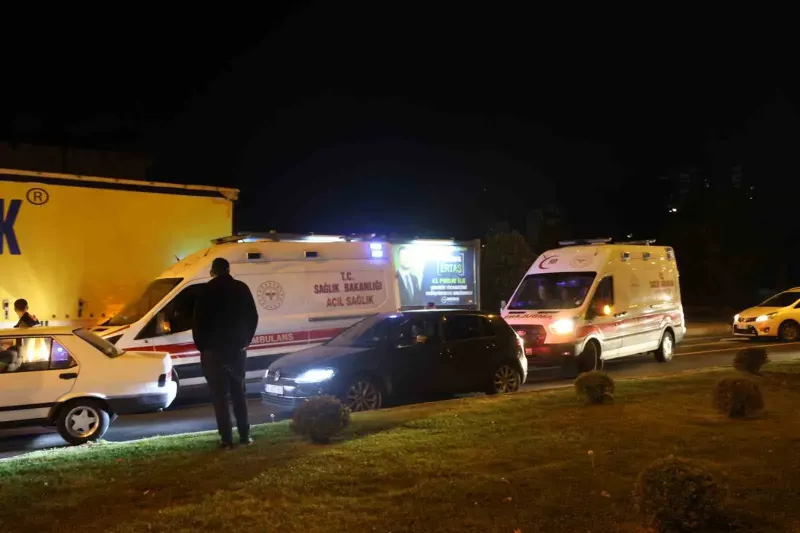 Nevşehir'de Ambulansa Yol Verme Manevrası Kazayla Sonuçlandı