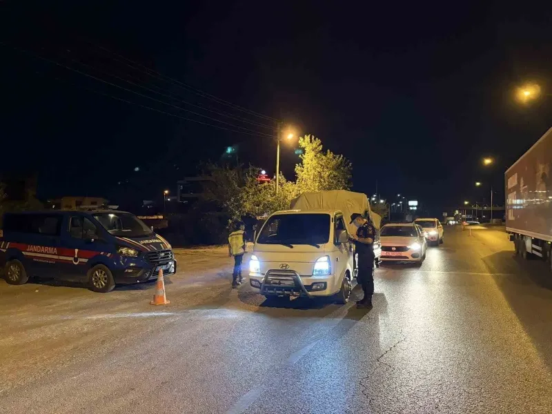 Aydın’da Düzenlenen Çember Operasyonunda 41 Firari Yakalandı
