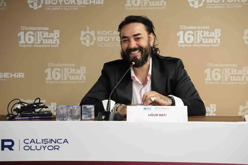 Prof. Dr. Uğur Batı Kocaeli Kitap Fuarı'nda Potansiyel ve Zeka Üzerine Konuştu