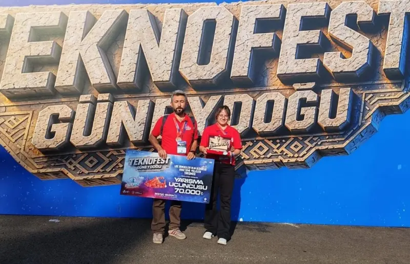 Balıkesirli Öğrenciler TEKNOFEST Güneydoğu Finallerinde Dört Derece Kazandı