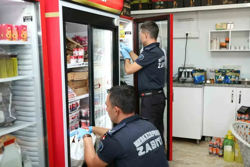 Merkezefendi'de Öğrencilerin Güvenliği İçin Zabıta Ekiplerinden Sıkı Denetim