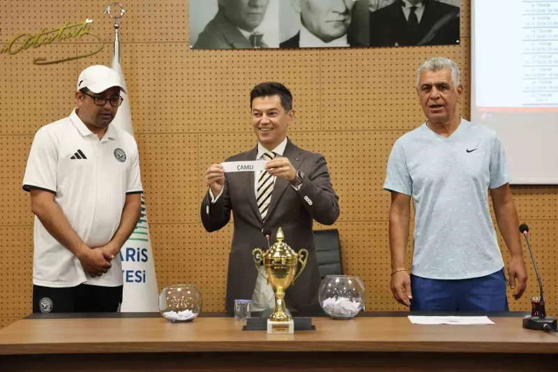 Marmaris Cumhuriyet Kupası Halı Saha Turnuvası İçin Kuralar Çekildi