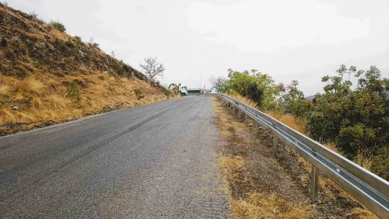 Manisa Genelinde Sürücü Güvenliği İçin 33 Bin Metre Oto Korkuluk Çalışması Başlatıldı