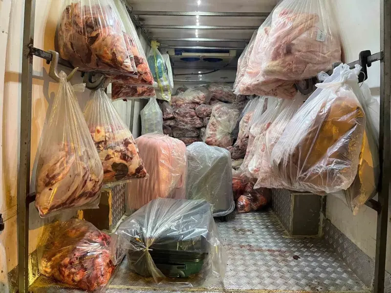 Sapanca Otoyolunda Durdurulan Kamyonetten Tonlarca Menşei Belirsiz Et Çıktı