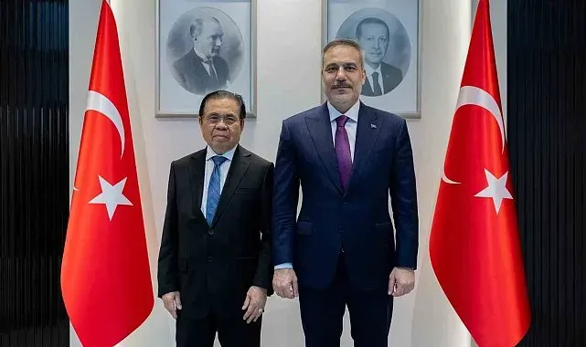 Bakan Fidan, Moro İslam Kurtuluş Cephesi lideri İbrahim'i kabul etti