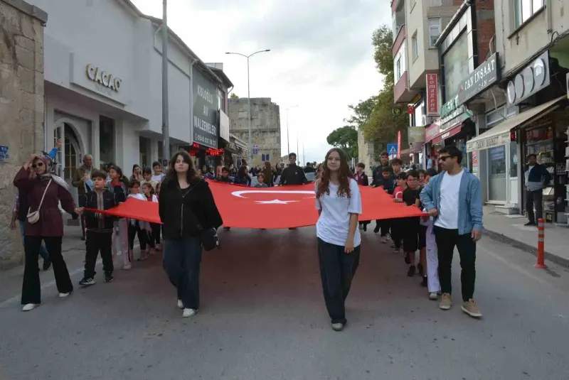 Sinop’ta Amatör Spor Haftası Renkli Kortej Yürüyüşüyle Başladı