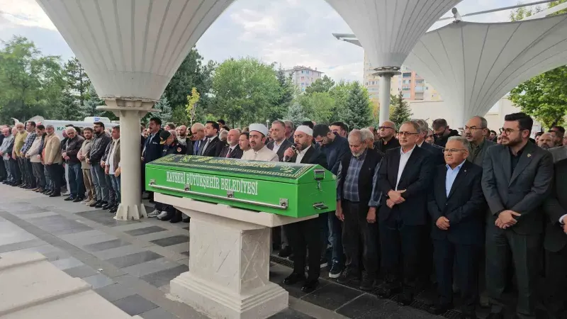 İlim Yayma Cemiyeti Kayseri Şube Başkanı Oğuz Memiş Ebediyete Uğurlandı