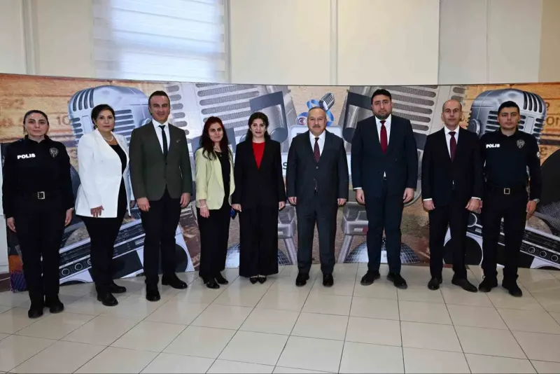 Emniyet Genel Müdürü Ali Fidan Türkiye Polis Radyosu Canlı Yayın Konuğu Oldu