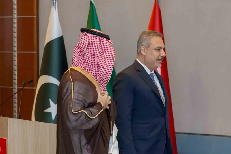 Mekke İttifakı Stratejik Siyasi ve Savunma Komitesi Toplantısı Riyad'da Gerçekleştirildi