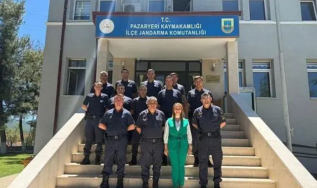 Başkan Tekin'den jandarmaya anlamlı ziyaret