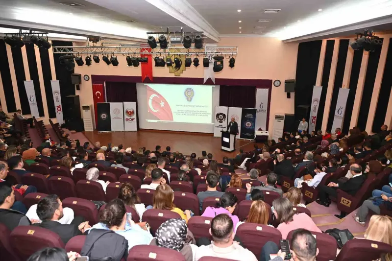 Manisa'da Okul Yöneticileri ve Rehber Öğretmenlere Kapsamlı Güvenlik Eğitimi