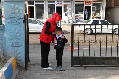 Ağrı'da Öğrencilerin Güvenliği İçin Okul Bahçelerinde 409 Görevli İş Başında