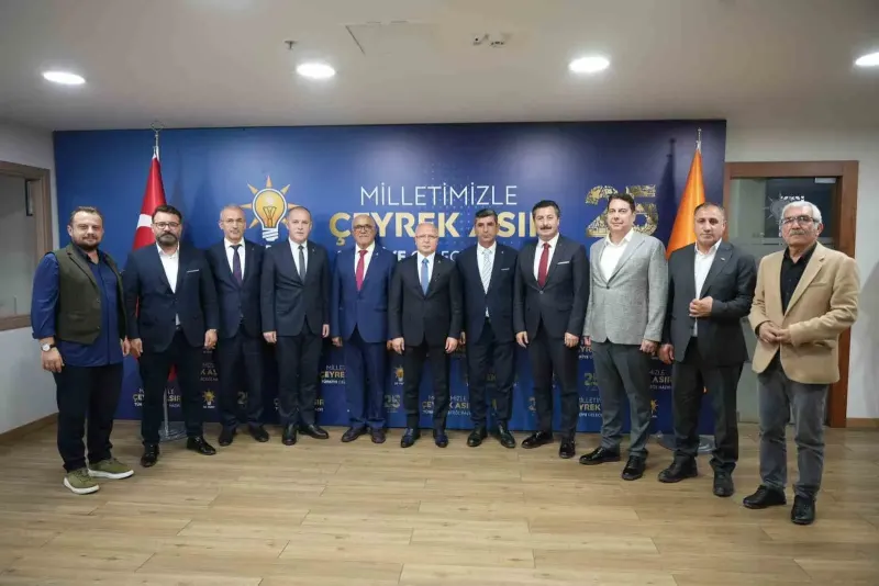 Bursa Yenişehir Belediye Meclisi Üyeleri AK Parti Saflarına Katıldı