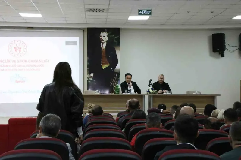 Tunceli'de Okul Sporlarının Geliştirilmesi İçin Kapsamlı Toplantı Düzenlendi