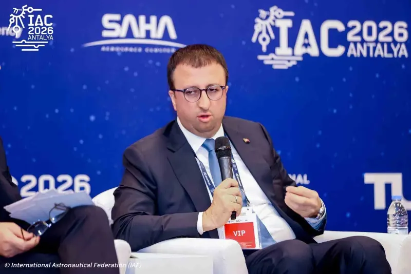 Türkiye Alçak Dünya Yörüngesinde 198 Uyduluk Astralink Ağı Kuruyor